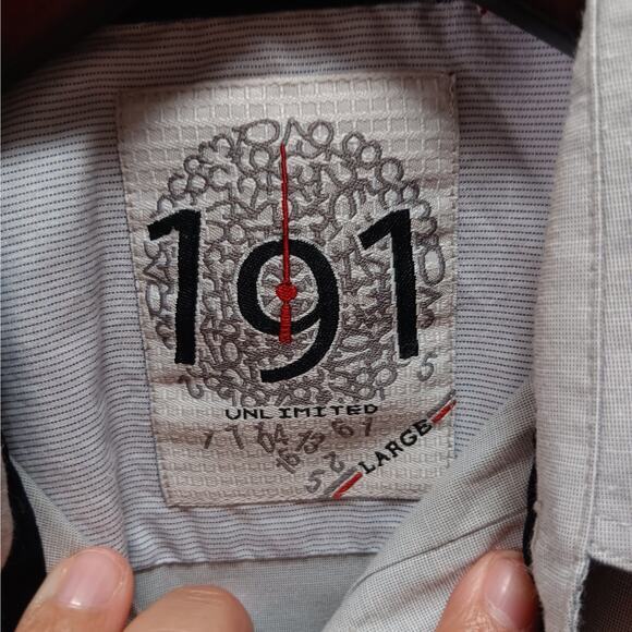 191‎ Unlimited Boys Large Short Sleeved Button-up Shirt Top Gray - Picture 7 of 7